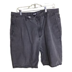 Vans shorts Mens 38 Gray Flat Front Skater Shorts  EUC , SK8, Men’s Shorts